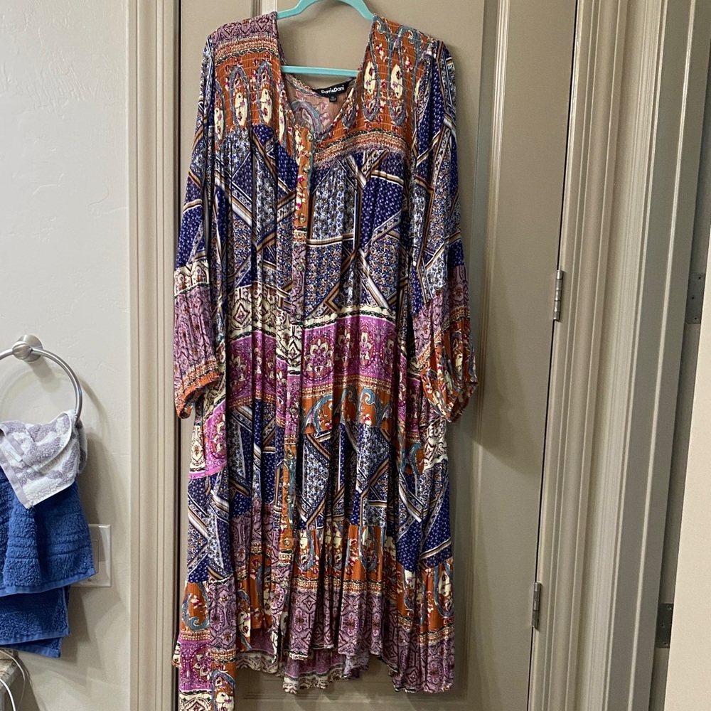 DAVI & DANI Vibrant Long Sleeve Dress